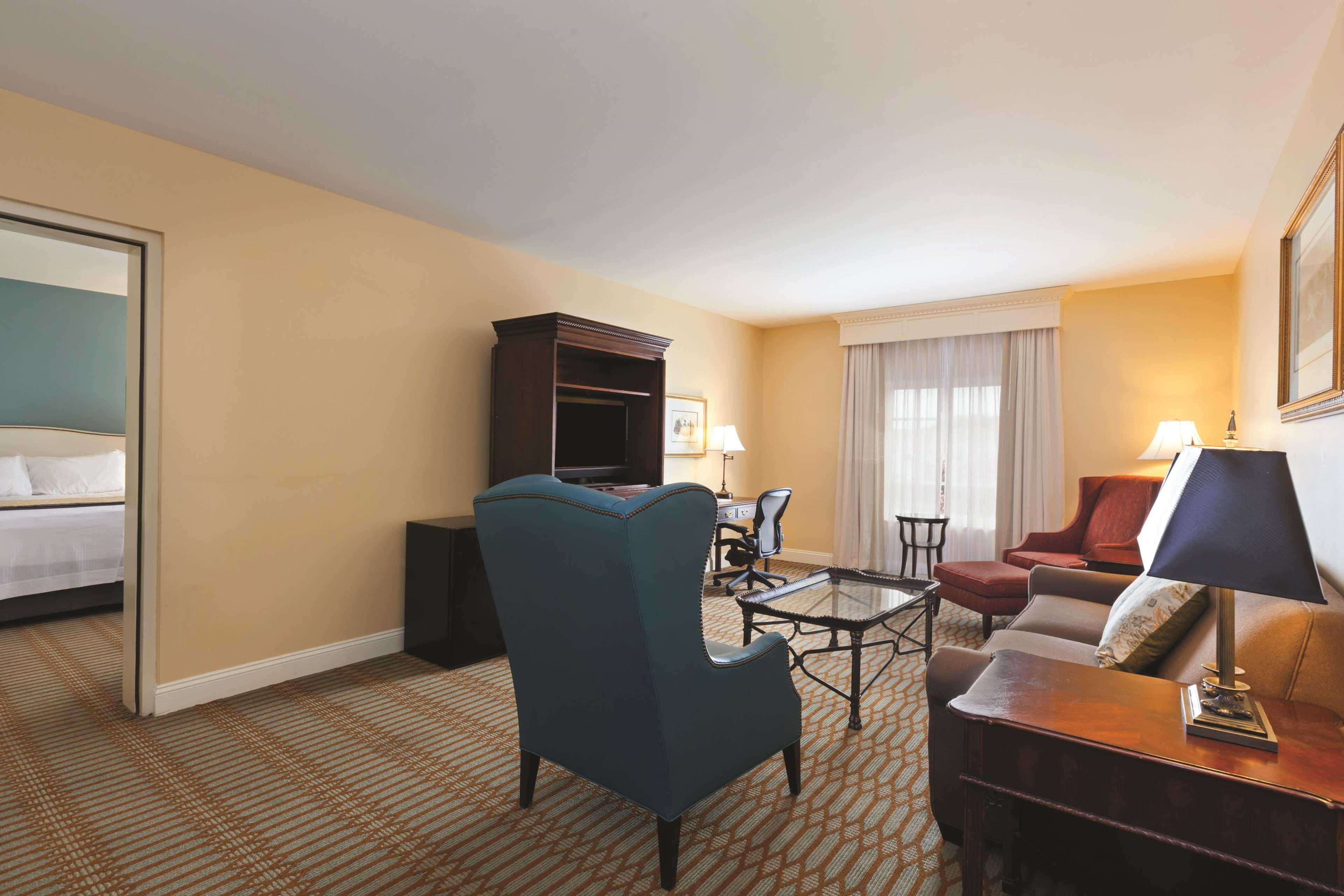 Virginia Crossings Hotel, Tapestry Collection By Hilton Glen Allen Exterior foto