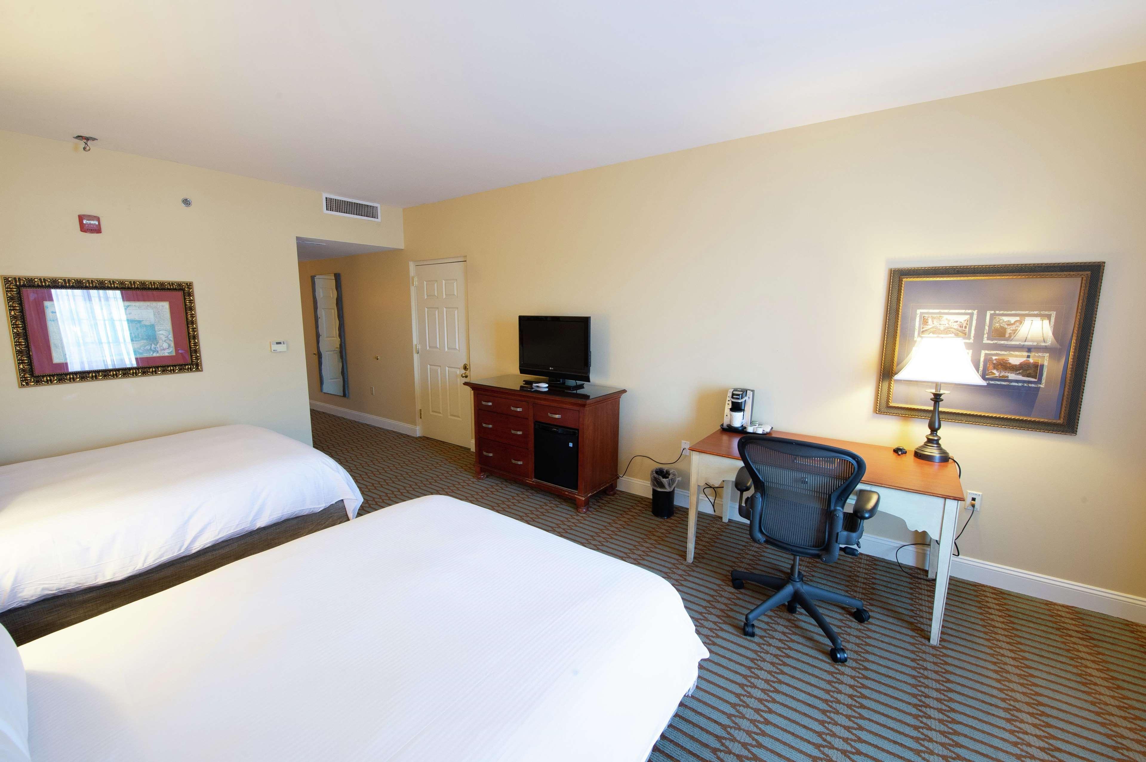 Virginia Crossings Hotel, Tapestry Collection By Hilton Glen Allen Exterior foto